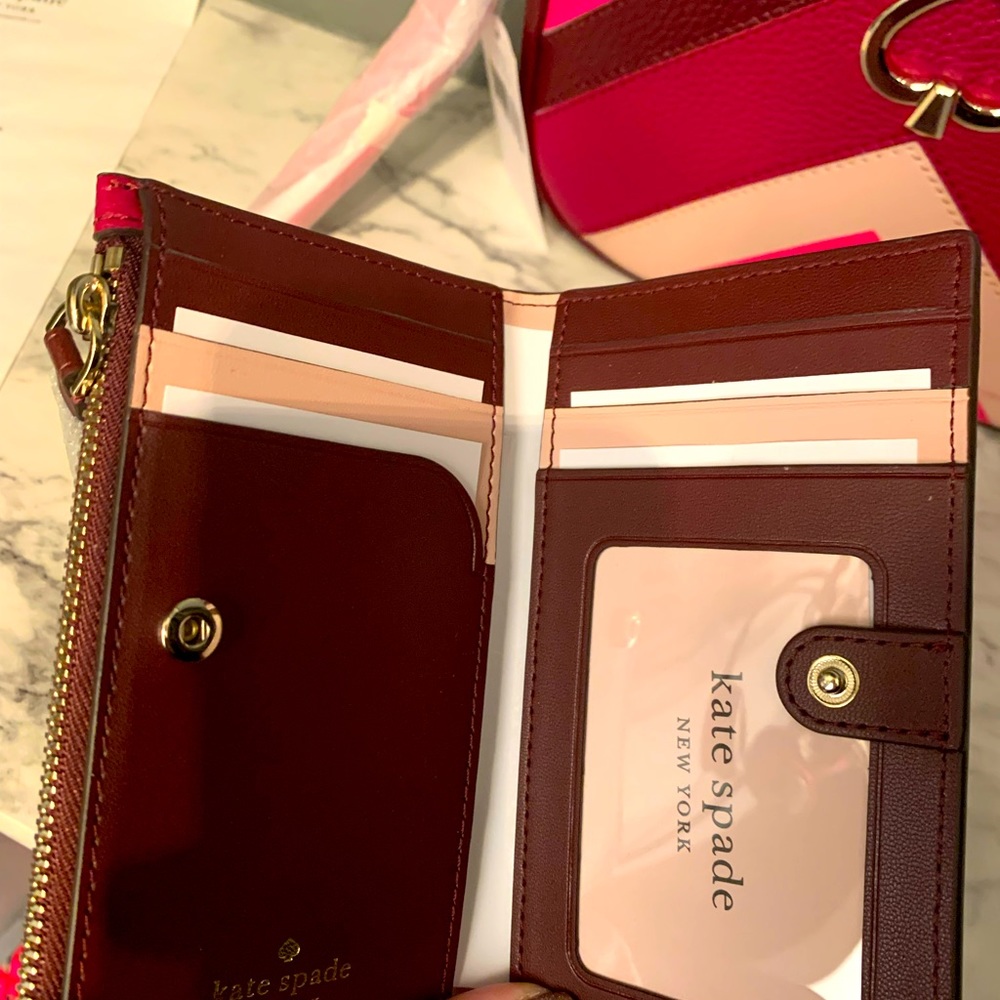 Kate Spade Courtney Crossbody and Matching Wallet.
